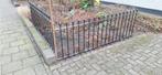 sierhekwerk: lengte 25 meter, Ophalen, Met poort, Zo goed als nieuw, Sierhekwerk