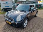 Mini Mini 1.6 One, AIRCO, NW APK., Voorwielaandrijving, Gebruikt, Zwart, 4 cilinders