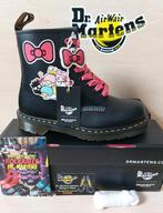 Dr. Martens 1460 Hello Kitty & Friends Maat: 41 UK7, Kleding | Dames, Schoenen, Dr. Martens, Lage of Enkellaarzen, Nieuw, Ophalen of Verzenden