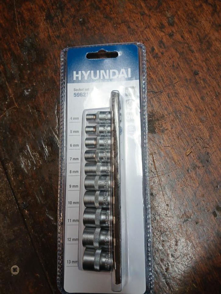 Hyundai Doppenset 1/4 inch -partij  Nieuw in verpakking, Doe-het-zelf en Verbouw, Gereedschap | Handgereedschap, Nieuw, Ophalen of Verzenden