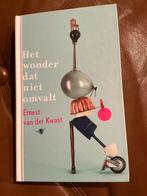 ERNEST VAN DER KWAST. HET WONDER DAT NIET OMVALT, Ophalen of Verzenden, Gelezen