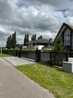 Sierpoorten met Lamellen vulling, Ophalen, Nieuw, IJzer, Sierhekwerk