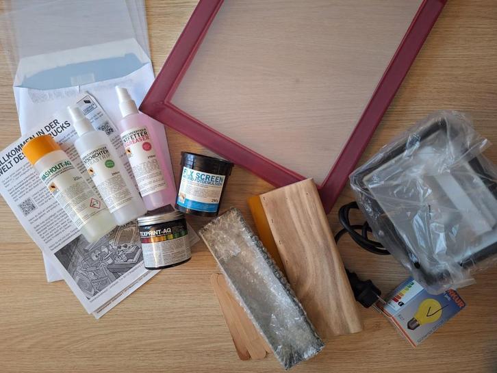 Uitgebreide starterset zeefdruk (voor bedrukken van textiel), Hobby en Vrije tijd, Overige Hobby en Vrije tijd, Zo goed als nieuw