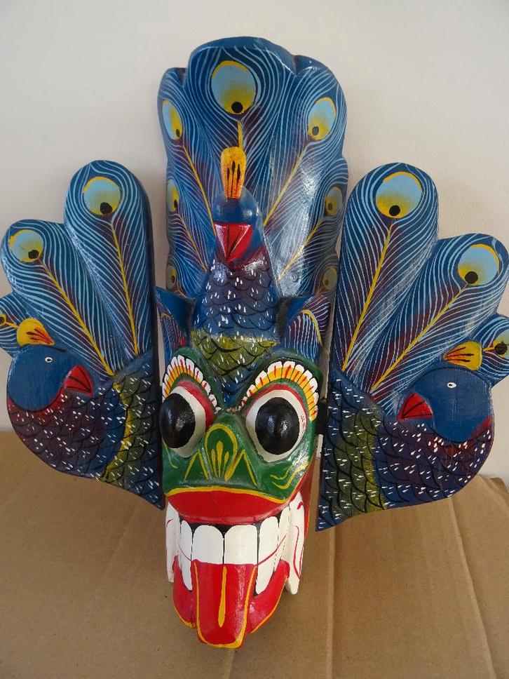 Houten pauwenmasker Mayura Raksha masker Sri Lanka, Antiek en Kunst, Kunst | Niet-Westerse kunst, Ophalen of Verzenden