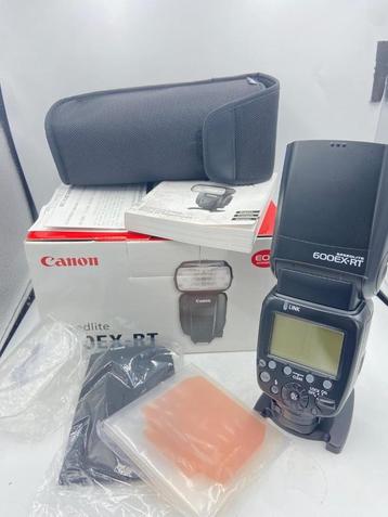 Canon Speedlite 600EX-RT + batterypack beschikbaar voor biedingen