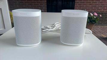 2 x sonos speakers one SL beschikbaar voor biedingen