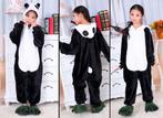 Kung Fu Panda Onesie 146-152 Pak Kostuum Zwart Grijs, Ophalen of Verzenden, Zo goed als nieuw, 146 t/m 152, Jongen of Meisje