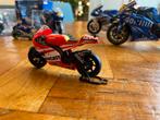 Schaalmodel Valentino Rossi Ducati 1:24, Ophalen of Verzenden, Nieuw, Motor