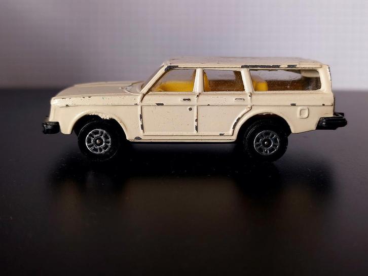 Gorci Juniors Volvo 245 DL Estate - Made in UK, Hobby en Vrije tijd, Modelauto's | Overige schalen, Gebruikt, Auto, Ophalen of Verzenden
