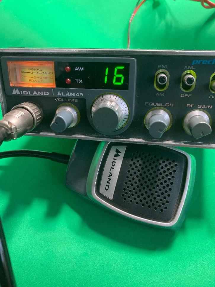 27 mc midland 48 precision series 40kan 4 watt, Telecommunicatie, Zenders en Ontvangers, Zo goed als nieuw, Zender en Ontvanger