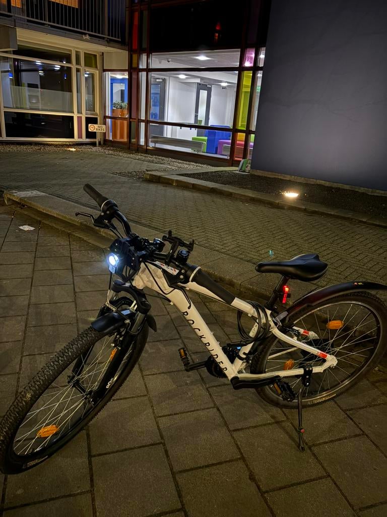 Decathlon 21 Gear Mountain Bike for Sale, Fietsen en Brommers, Fietsen | Crossfietsen en BMX, Ophalen of Verzenden, Zo goed als nieuw