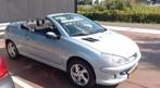 Peugeot 206 1.6 16V CC 2004 Grijs, Auto's, Voorwielaandrijving, 4 cilinders, Cabriolet, 4 stoelen