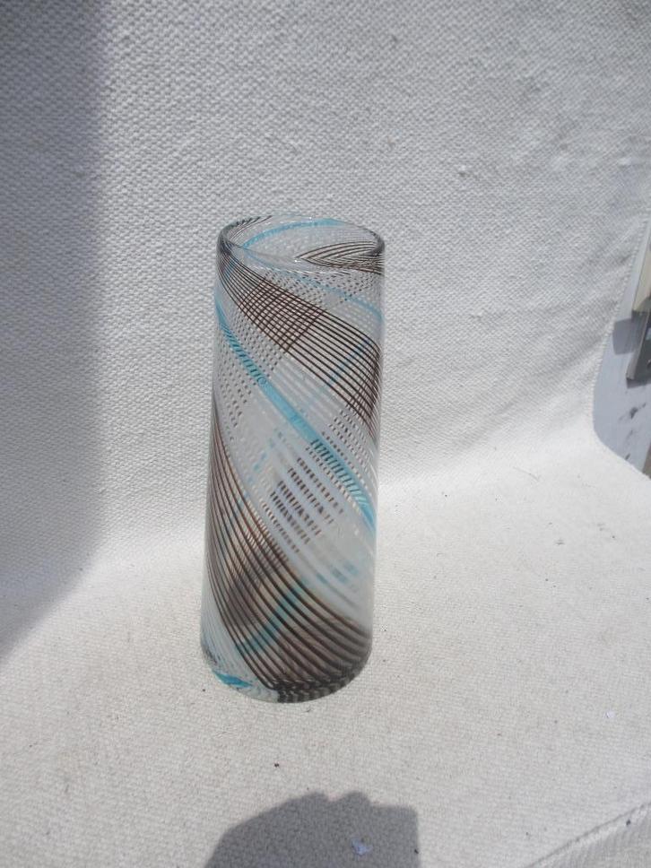 Mezza Filigrana vaas van Dino Martens, Antiek en Kunst, Antiek | Glas en Kristal, Ophalen of Verzenden