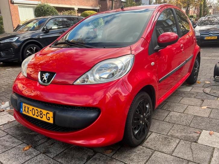 Peugeot 107 1.0 12V - 5 Deurs! - Airco! - APK 05/2026!, Auto's, Peugeot, Bedrijf, Benzine, A, Hatchback, Handgeschakeld, Geïmporteerd