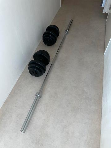 Tunturi Halterset met Stang totaal 50 Kg beschikbaar voor biedingen