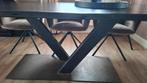 Eettafel zwart met zwart metalen onderstel, Ophalen, 200 cm of meer, Zo goed als nieuw, Vijf personen of meer