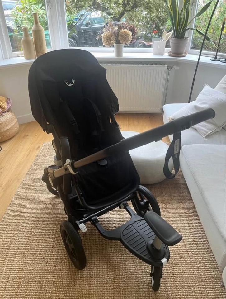 Bugaboo Fox2 Complete Buggy, Crib & Accessories, Kinderen en Baby's, Buggy's, Zo goed als nieuw, Overige merken, Regenhoes, Voetenzak