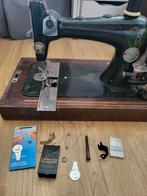 Antieke handnaaimachine, Antiek en Kunst, Antiek | Naaimachines, Ophalen