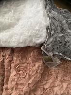 Decoratieve kussens - Nieuw, Ophalen of Verzenden, Nieuw, Overige kleuren, Overige vormen