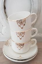 Nimy, 3 chocoladekoppen met schotel, Antiek en Kunst, Antiek | Servies los, Ophalen of Verzenden