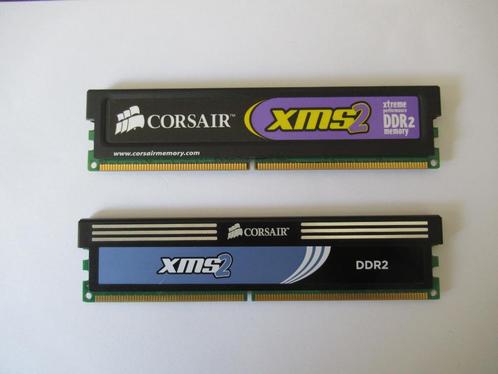 Geheugenbank CORSAIR DDR2 1GB EN 2 GB, Computers en Software, RAM geheugen, Zo goed als nieuw, Desktop, DDR2, Ophalen of Verzenden