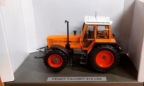Fendt Favorit 612 LSA Kommunal, Hobby en Vrije tijd, Modelauto's | 1:32, Zo goed als nieuw, Tractor of Landbouw, Overige merken