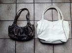 2 Dames tassen samen € 10,=, Ophalen of Verzenden, Gebruikt, Overige kleuren, Overige typen