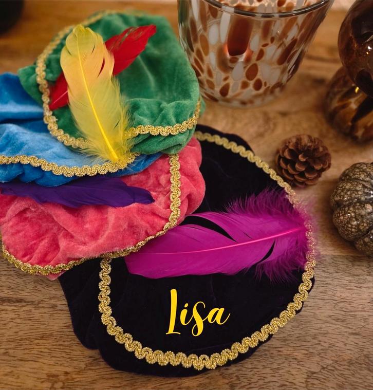 Pietenmuts met naam, Diversen, Sinterklaas, Zo goed als nieuw, Ophalen of Verzenden