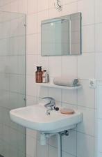 Badkamer Artikelen: spiegel, wastafel & kraan, luxe plank., Ophalen, Gebruikt, 50 tot 100 cm, Minder dan 100 cm