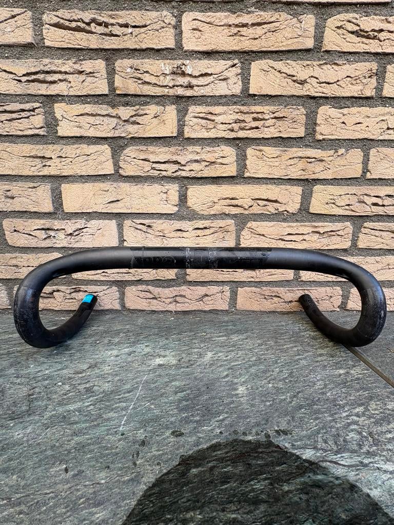 3 keer Pro Vibe carbon compact stuur, Fietsen en Brommers, Fietsonderdelen, Ophalen of Verzenden, Zo goed als nieuw, Stuur