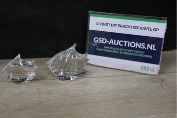 Set van 2 Artistieke Handgeblazen Vissenbeeldjes beschikbaar voor biedingen