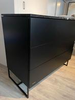 Moderne zwarte ladekast van Kidsmill incl marmeren blad, Huis en Inrichting, Kasten | Ladekasten, Gebruikt, 100 tot 150 cm, 3 of 4 laden