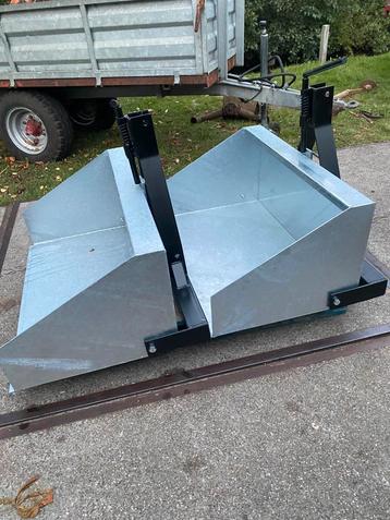 Mini werktuigen beschikbaar voor biedingen