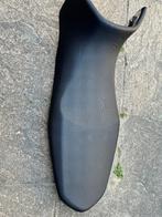 Standaard (af fabriek) zadel voor een KTM 1090 Adventure S, Motoren, Onderdelen | Overige, Ophalen of Verzenden, Gebruikt