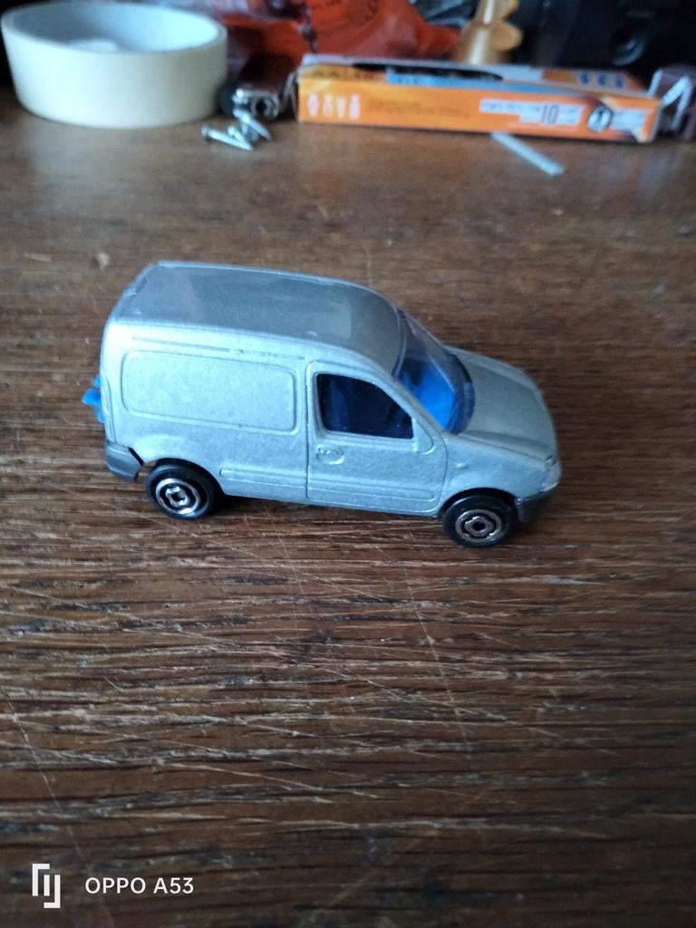 Renault  Kangoo majorette 164, Hobby en Vrije tijd, Modelauto's | 1:50, Ophalen of Verzenden
