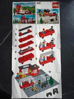 Lego 379 Busstation Compleet + 2 Baseplates, Kinderen en Baby's, Speelgoed | Duplo en Lego, Ophalen, Zo goed als nieuw, Complete set