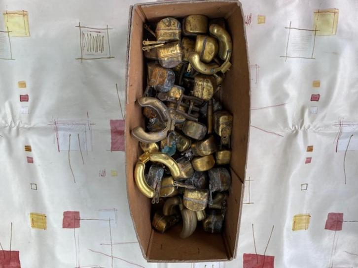 Old stock messing vlotters voor carbarateurs., Auto-onderdelen, Brandstofsystemen, Ford, Oldtimer onderdelen, Ford USA, Ophalen of Verzenden