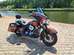 Harley Davidson FLHTCUSE5