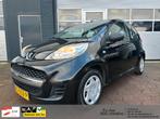 Peugeot 107 1.0 12V | 5 Deurs | Zwart | APK 06/26 |, Voorwielaandrijving, Stof, Zwart, 4 stoelen