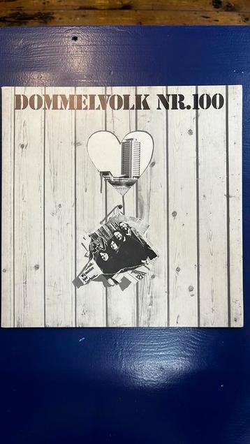 Dommelvolk ‎– Nr. 100 Lp  met handtekeningen! beschikbaar voor biedingen