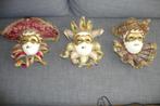 set van 3 Venetiaanse maskers,plus 1 klein maskerr op lijst, Antiek en Kunst, Ophalen of Verzenden