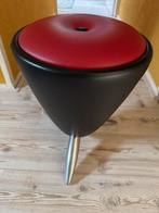 Leolux Tam Tam Bijzettafel , Poef of kruk design., Huis en Inrichting, Ophalen, Zo goed als nieuw, Overige materialen