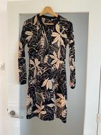 Zwarte jurk met opdruk Zilch XS, Kleding | Dames, Jurken, Zwart, Ophalen of Verzenden, Zo goed als nieuw, Maat 34 (XS) of kleiner