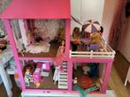 Mooie grote houten Barbiehuis, Kinderen en Baby's, Speelgoed | Poppenhuizen, Poppenhuis, Gebruikt, Ophalen