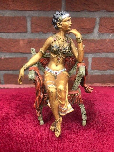 Weens brons: elegante en stijlvol zittende dame, Antiek en Kunst, Antiek | Koper en Brons, Brons, Ophalen of Verzenden