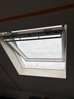 2 Velux dakramen GGL SK06 wit afgelakt, Ophalen, Gebruikt, 80 tot 120 cm, Dubbelglas