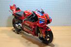 Francesco Bagnaia Ducati Lenovo Desmosedici 2024 1:6 32245, May Cheong Group France S.A.S., Nieuw, Motor, Parc Ariane - Le Vénus