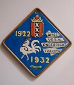 Koninkl. Goedewaagen tegel 1932, Gouda, wapen van Amsterdam., Antiek en Kunst, Antiek | Keramiek en Aardewerk, Ophalen of Verzenden