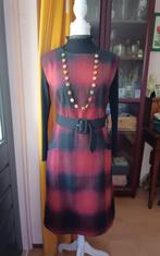 Teddy Wool check jurk in rood. Maat 46., Kleding | Dames, Jurken, Maat 46/48 (XL) of groter, Nieuw, Timeless London, Ophalen of Verzenden