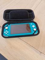 Nintendo Switch Lite Turquoise + Case, Spelcomputers en Games, Spelcomputers | Nintendo Switch Lite, Ophalen of Verzenden, Turquoise